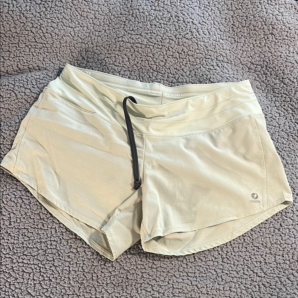 Oiselle light green rogas Shorts Lightweight Moisture-Wicking